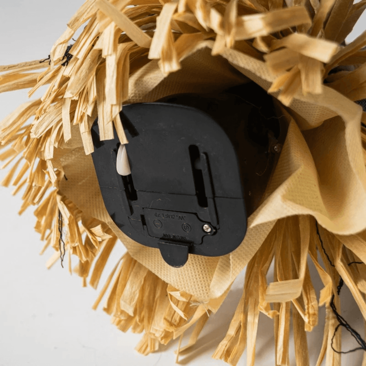 WitchGlide – Animerad Häxbroom Halloween Dekoration med Ljud och LED-ljus