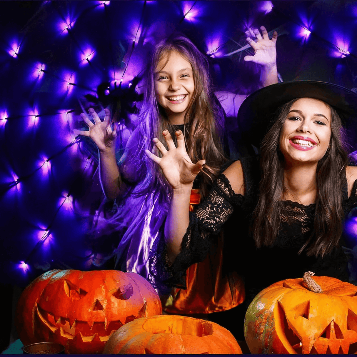 SpiderGlow – Halloween Spindelnät LED-ljusslinga med Fjärrkontroll, Spindeldekoration & 8 Ljuslägen