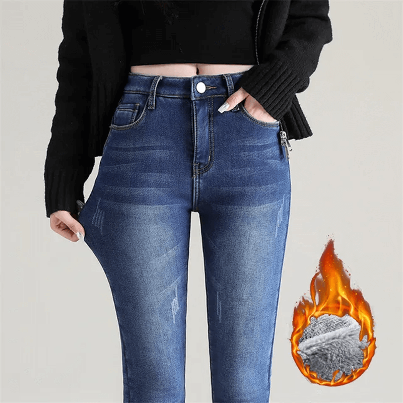 Jeans moulants et chauds