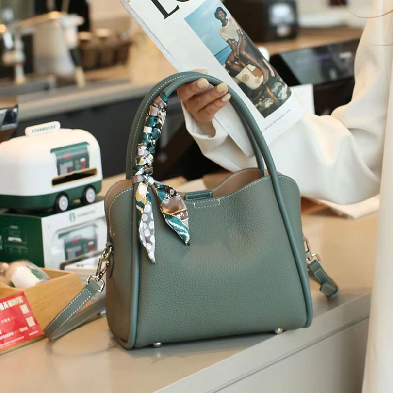 Seraphina - Snygg Läderväska för Kvinnor med Dubbel Bärfunktion