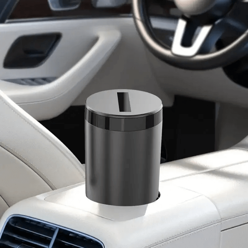 Automatisk askebæger til bilen