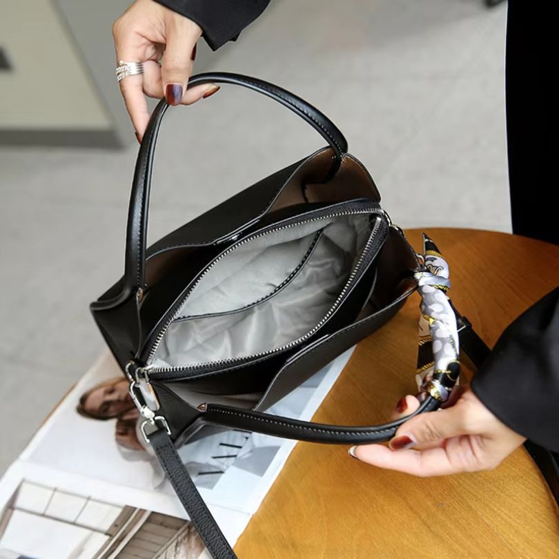 Seraphina - Snygg Läderväska för Kvinnor med Dubbel Bärfunktion