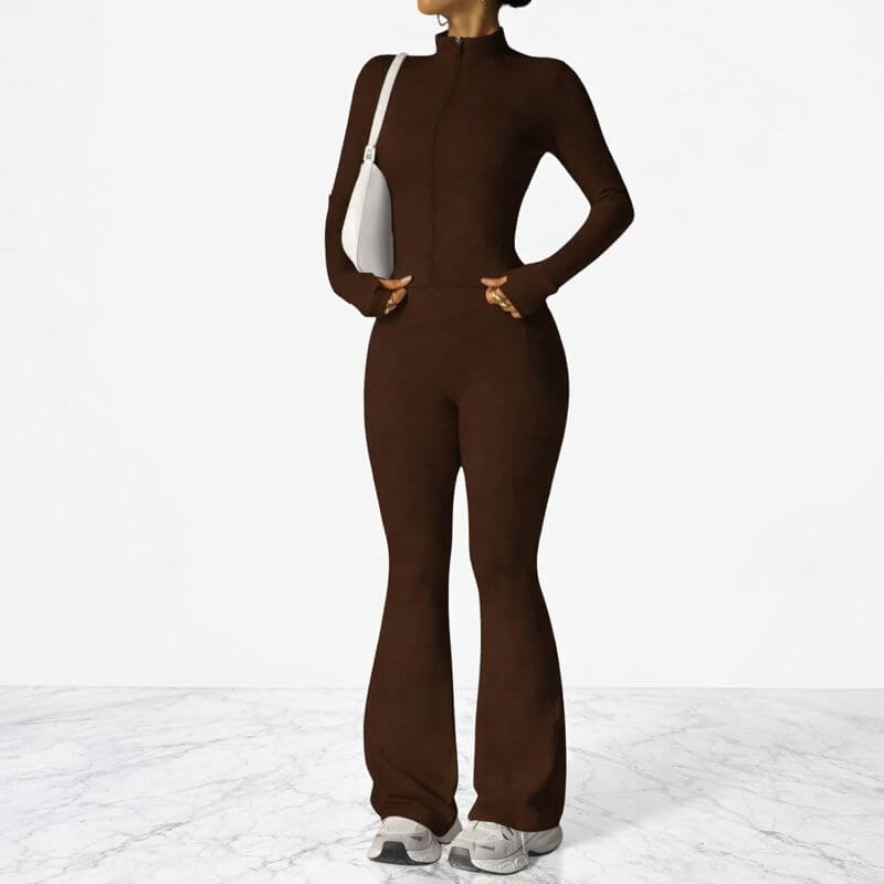 AeroFlare – Hurtigtørkende treningssett for kvinner med slim fit-jakke og utsvingte tights for yoga, trening og hverdagsbruk