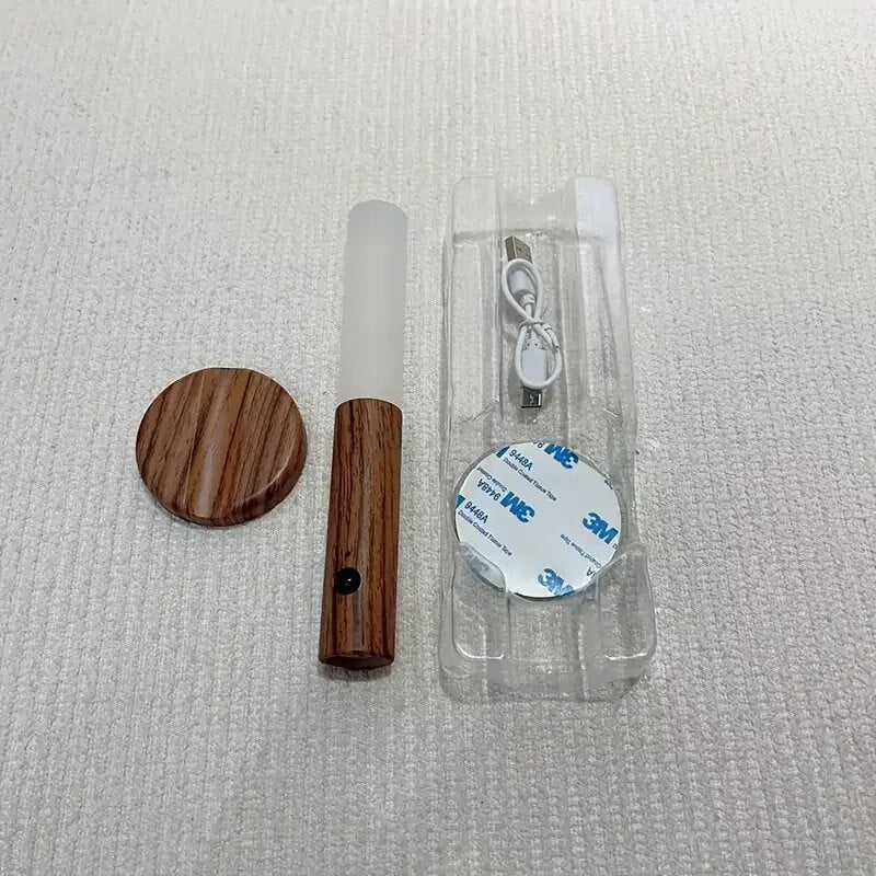 SensoRay – Trådlös LED-Nattlampa med Rörelsesensor | Elegant Trädesign och Uppladdningsbar