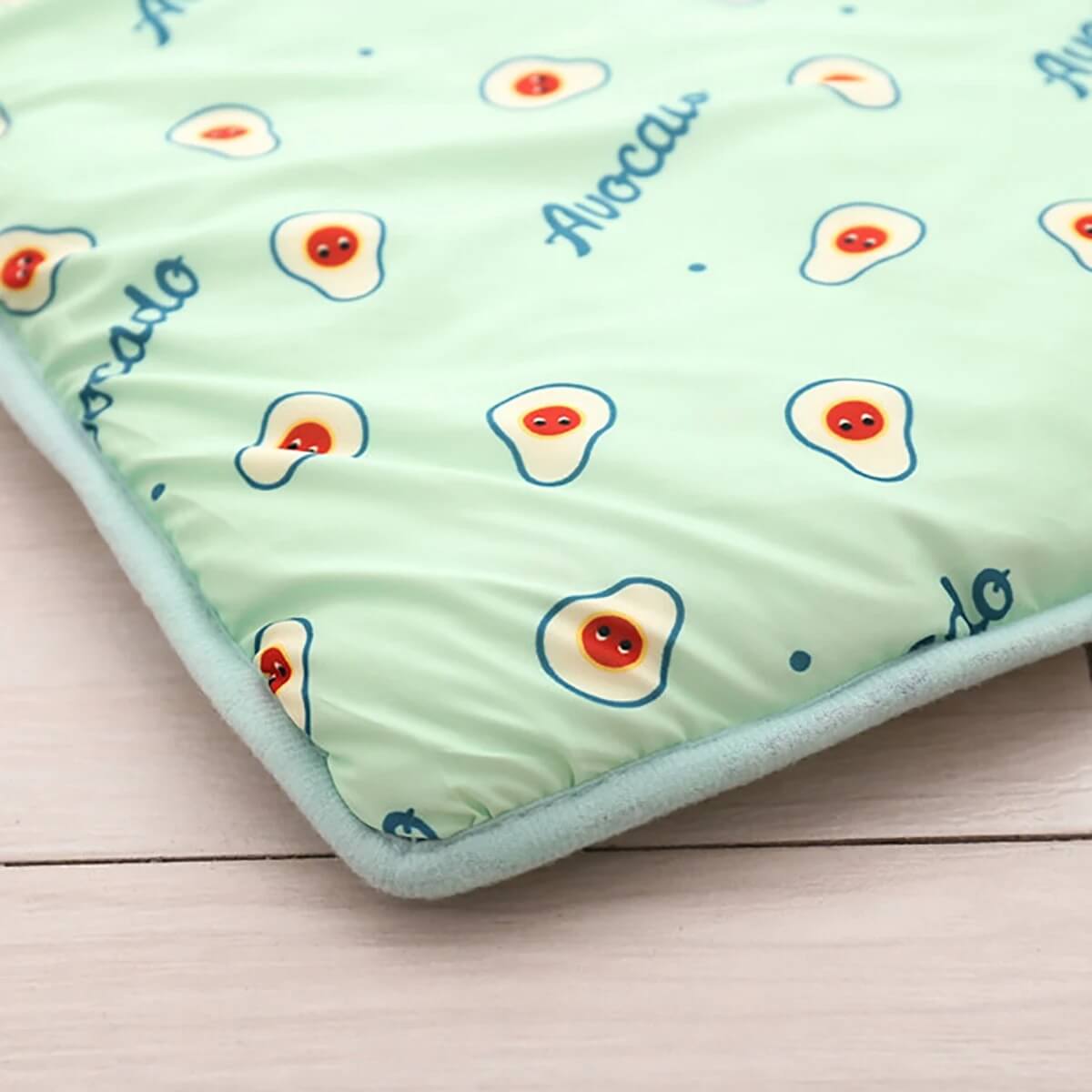 ChillaPäls – Kylmatta för Hund & Katt | Mjuk, Is-siden Dyna för Sval Sommarsömn