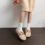 CozyGleam – Plush Faux Fur Cozy Shoes med Guldspänne och Teddy-Textur för Hem och Utomhus