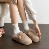 TeddyFinesse – Eleganta Faux-Fur Mule Tofflor med Guldkedja & Plyschig Komfort för Inomhus och Lätt Utomhusbruk