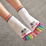 Adorables chaussettes pour les doigts