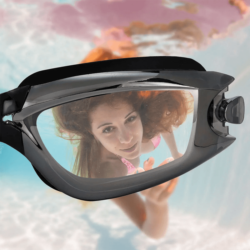 Professional swimming goggles