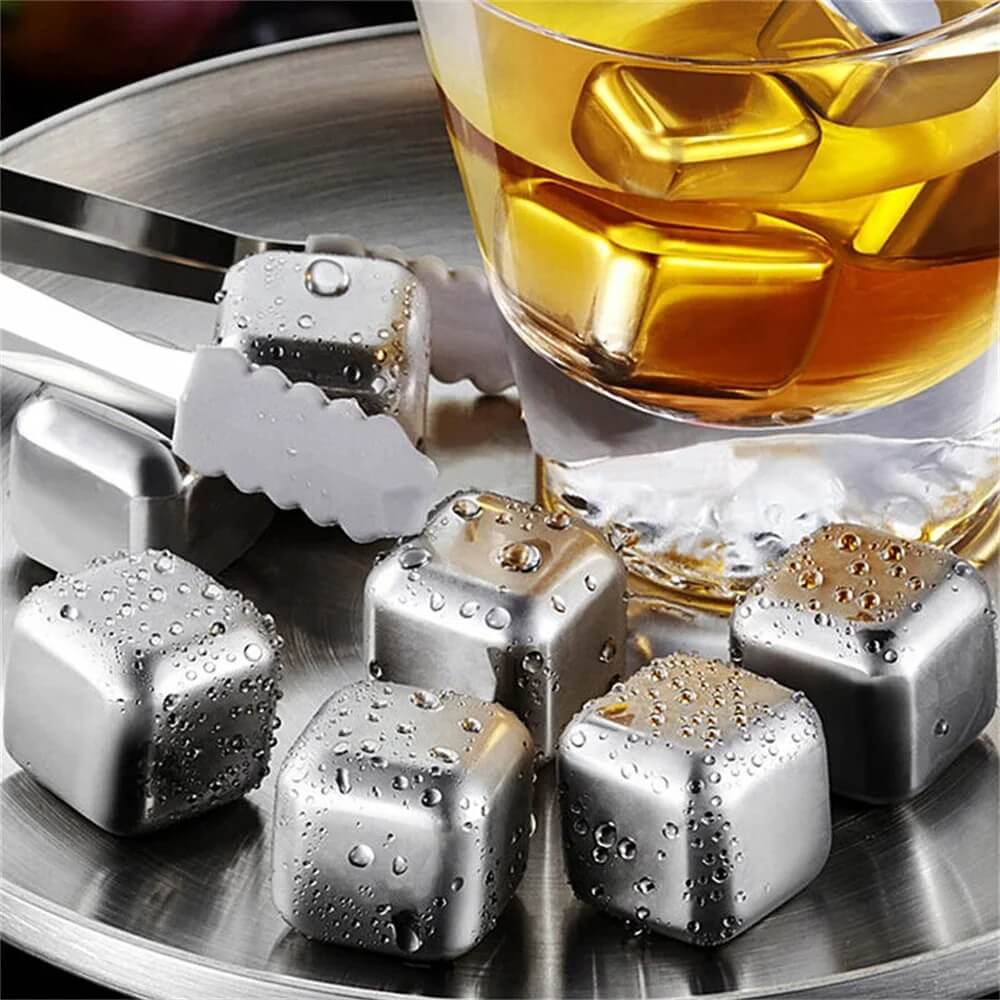 FrostGleam – Isbitsset i Rostfritt Stål | Återanvändbara Isbitar för Whiskey, Vin & Cocktails – Stilrent, Svalt & Utan Utspädning