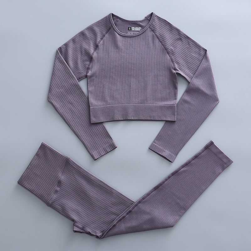 Ensemble de sport avec haut au choix pour femme