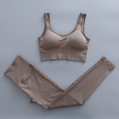 Ensemble de sport avec haut au choix pour femme