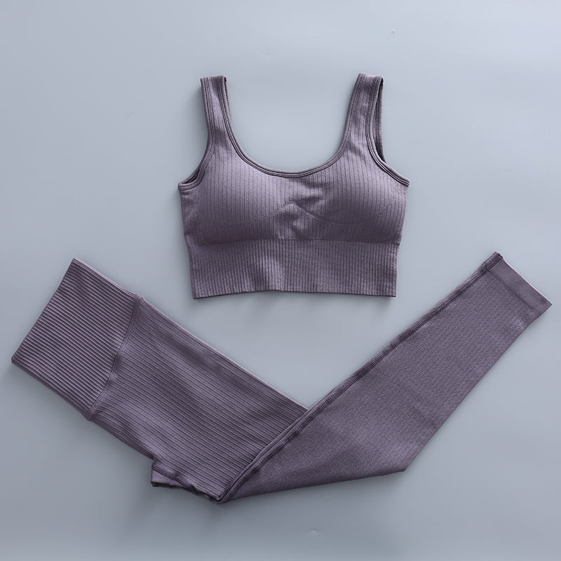 Ensemble de sport avec haut au choix pour femme
