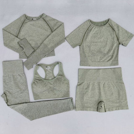 Grand lot de vêtements de sport pour femmes